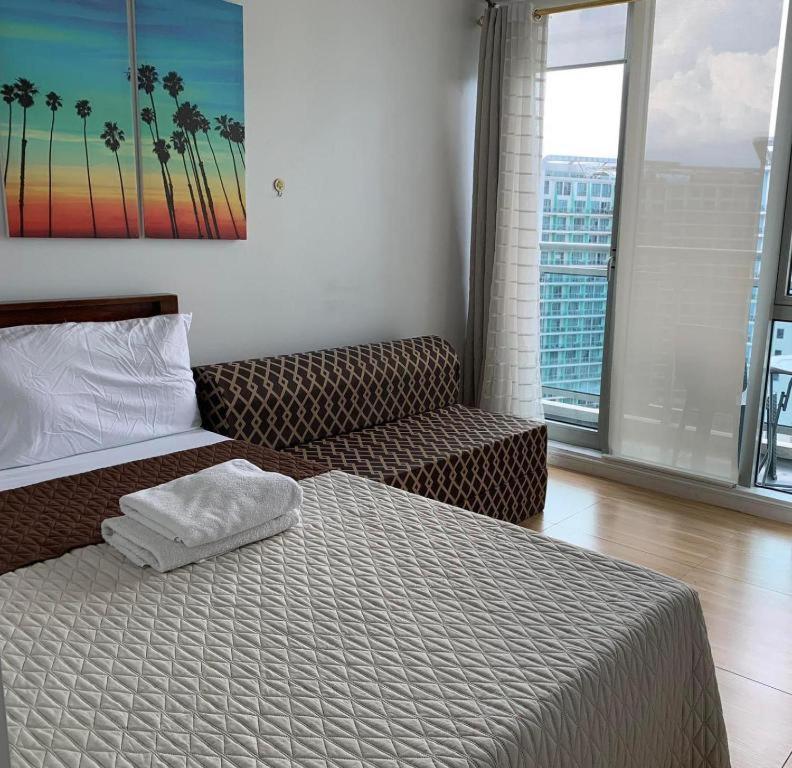 Azure Urban Resort A3 Near Airport Mall With Balcony Wavepool Manila Exteriér fotografie