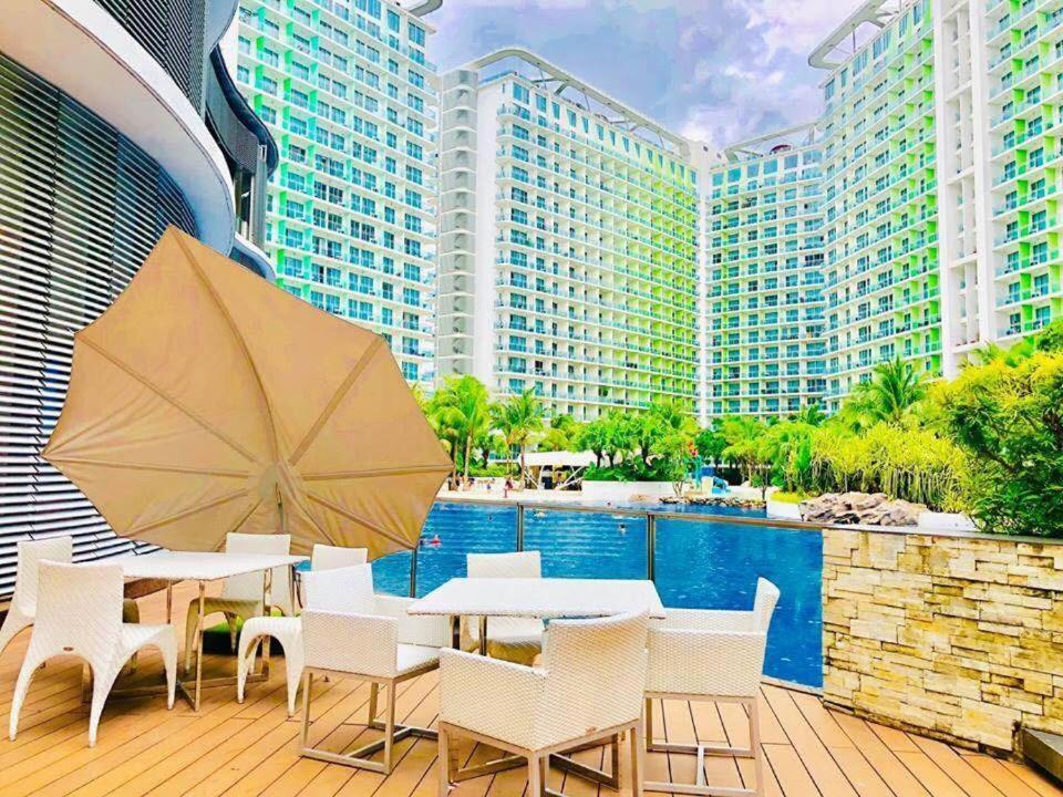 Azure Urban Resort A3 Near Airport Mall With Balcony Wavepool Manila Exteriér fotografie