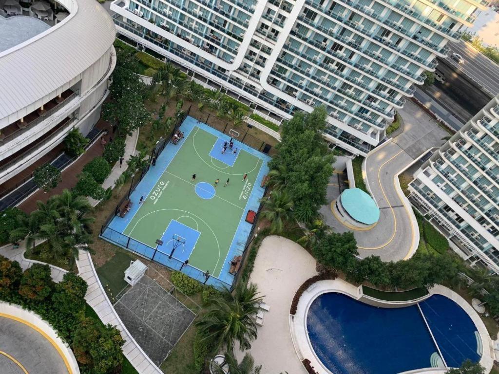 Azure Urban Resort A3 Near Airport Mall With Balcony Wavepool Manila Exteriér fotografie
