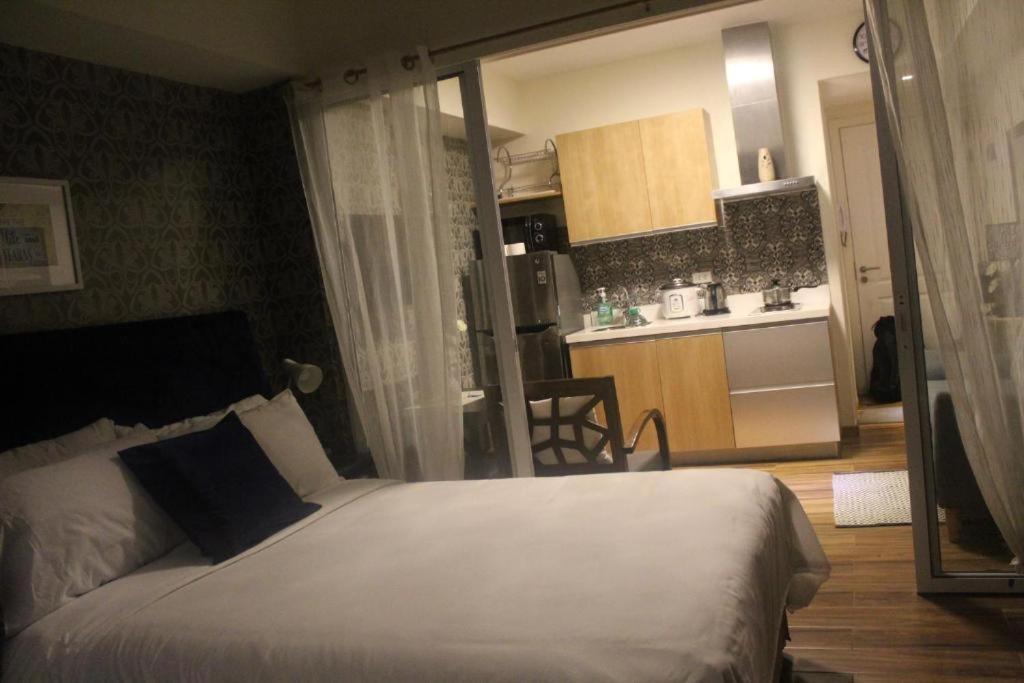 Azure Urban Resort A3 Near Airport Mall With Balcony Wavepool Manila Exteriér fotografie